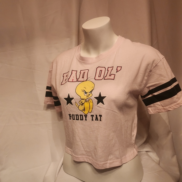 Pink Tweety Graphic Tee. - Picture 5 of 9